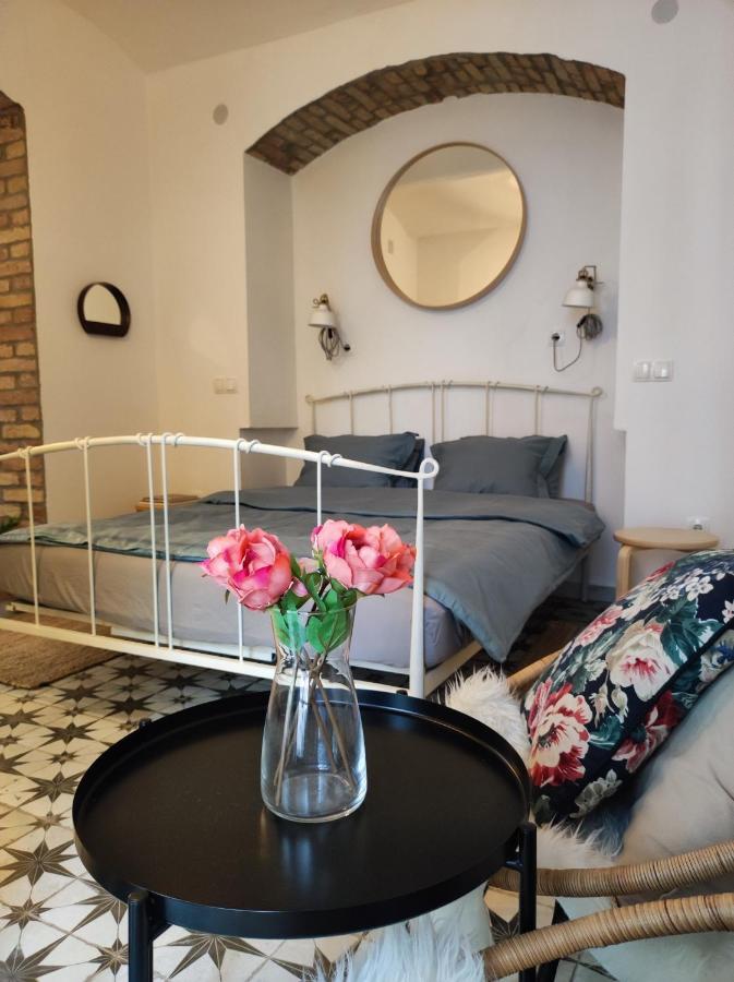 Studio Apartment Frano 萨格勒布 外观 照片
